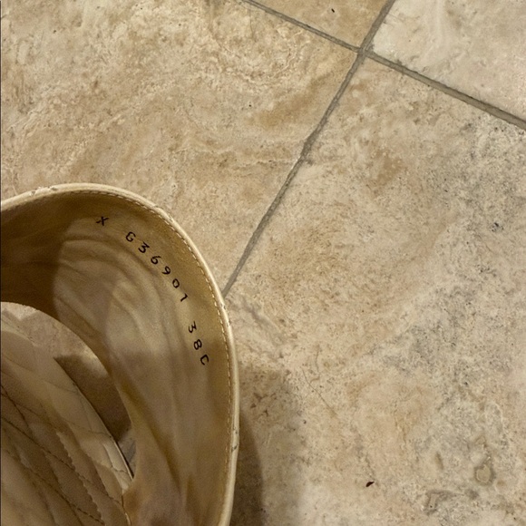 100% AUTHENTIC CHANEL SANDALS - Picture 6 of 14